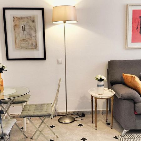 Bonito Apartamento De Dos Dormitorios En El Centro Y Calle San Miguel Torremolinos Kültér fotó
